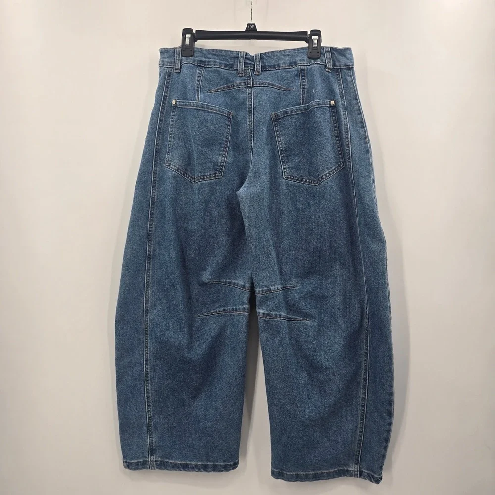 9th & Main Jeans Womens 14 Barrel Leg Jeans Medium Wash High Rise Cropped